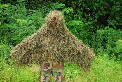 The "Tracker" Ghillie Poncho, Jute thread version (Options: Winter White)